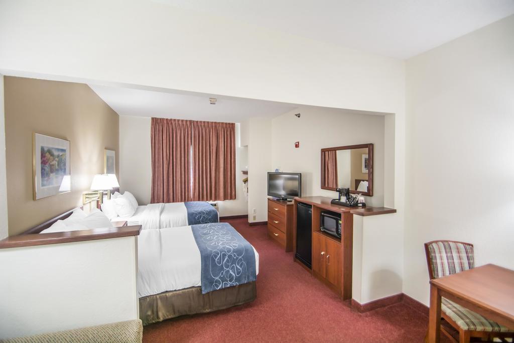 Comfort Suites Rochester Henrietta University Area Ngoại thất bức ảnh