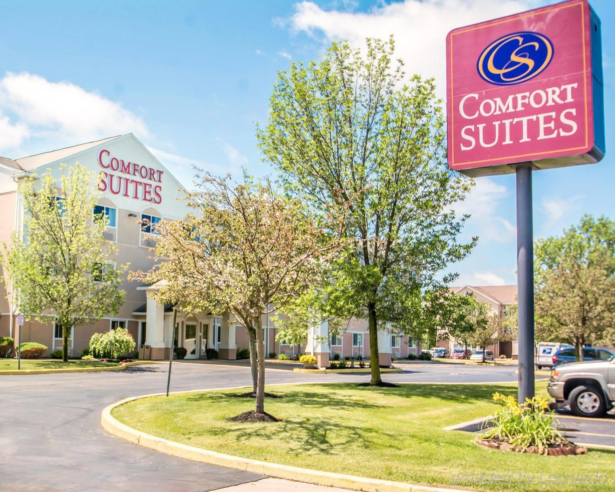 Comfort Suites Rochester Henrietta University Area Ngoại thất bức ảnh