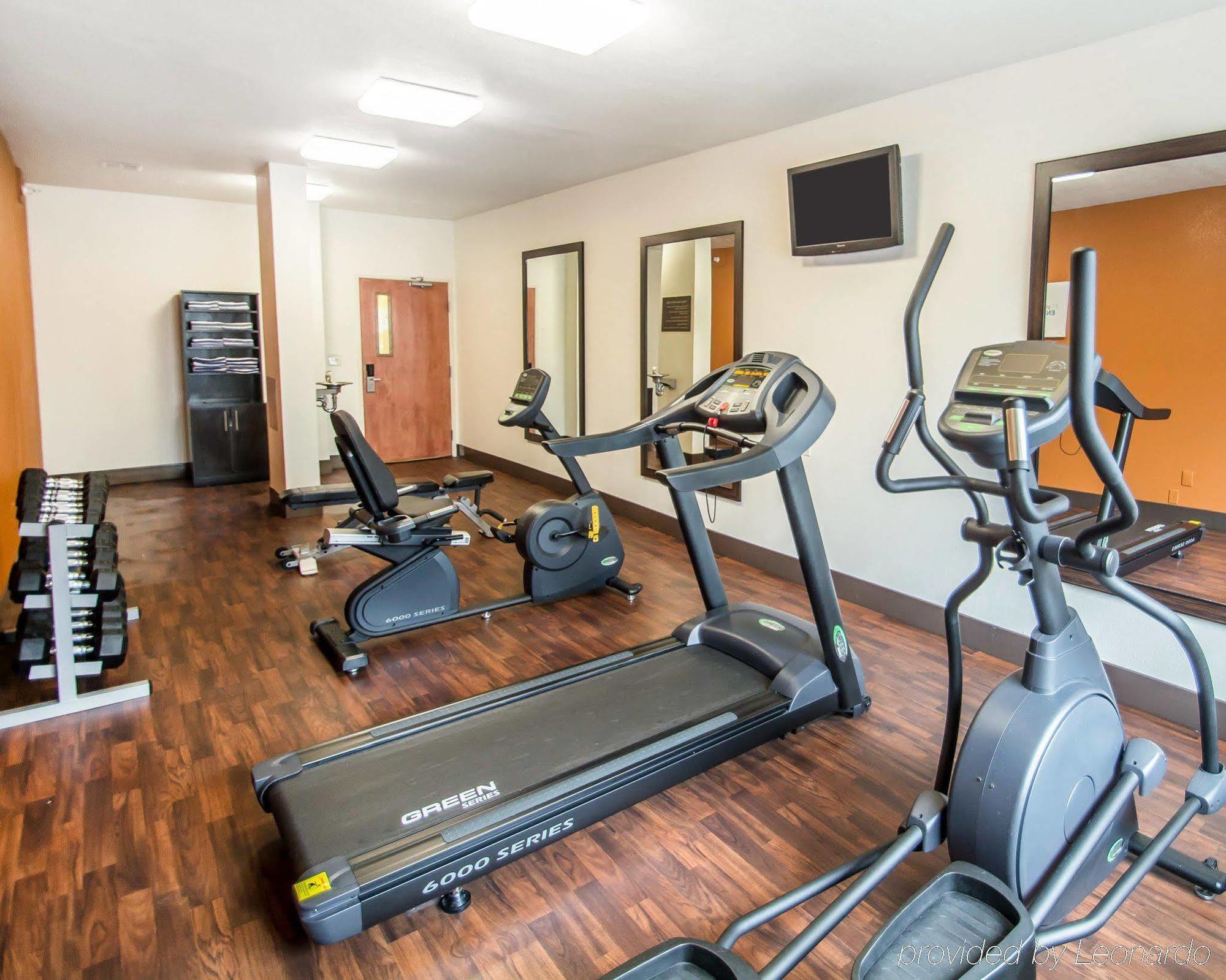 Comfort Suites Rochester Henrietta University Area Ngoại thất bức ảnh